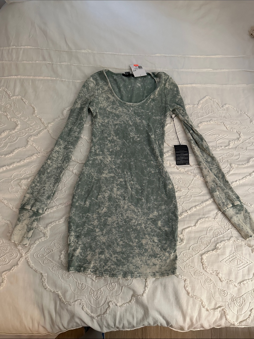 Forever 21 Sage Tie-Dye Long Sleeve Ribbed Bodycon Dress